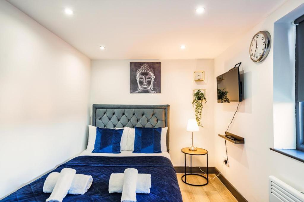 Heathrow Guest House - Oakway Feltham Ngoại thất bức ảnh